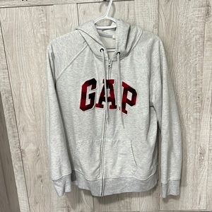 GAP sweater